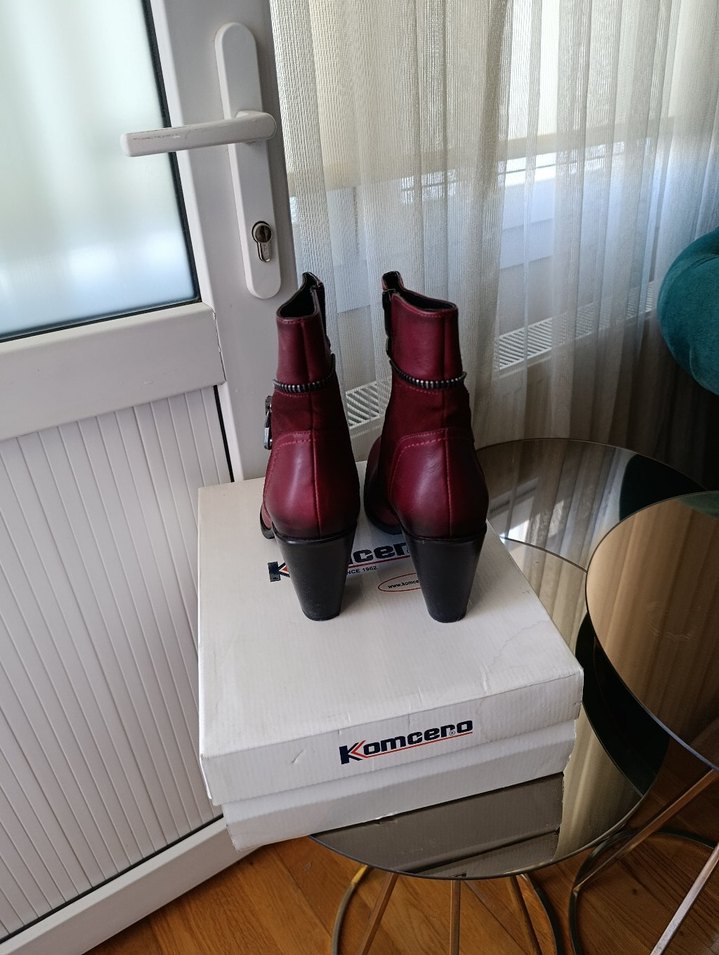 komcero marka Bordo Deri Tokalı Kadın Bot - Görsel 5