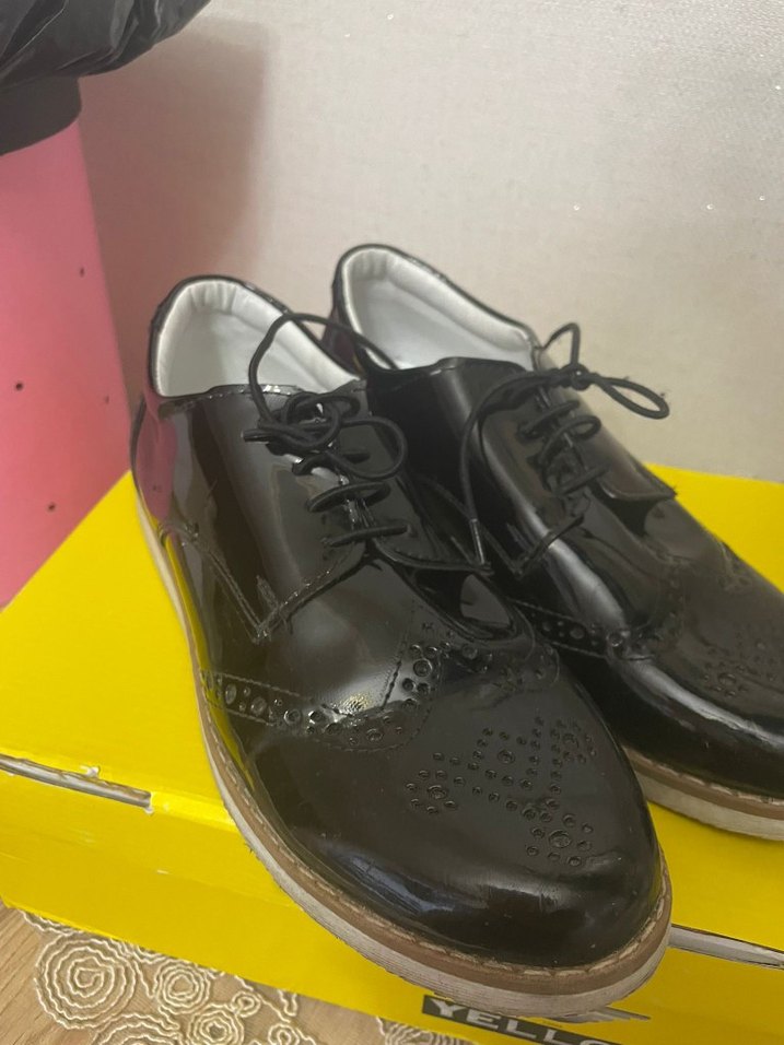 Siyah Rugan Topuklu Klasik Ayakkabı - Görsel 4