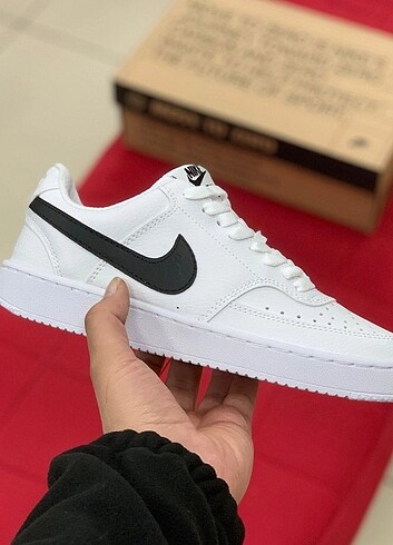 Nike Court Vision 