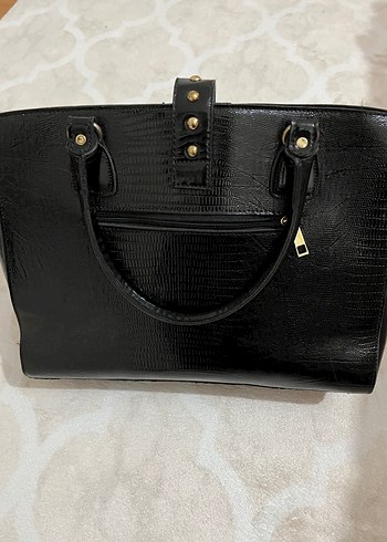 Siyah Parlak Deri Kemerli Yılan Desenli Çanta - Görsel 3