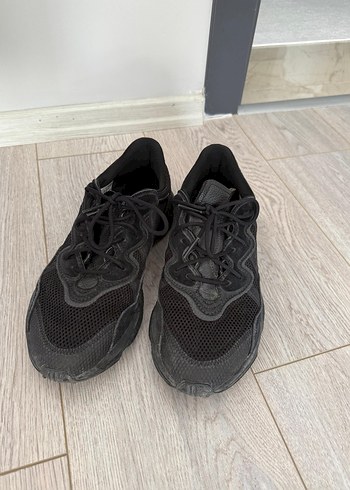 Adidas Siyah Bağcıklı Spor Erkek Sneakers