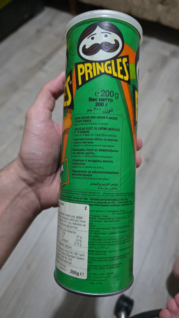 1999 yılına ait Pringles kabı - Görsel 4
