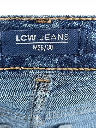 26 Beden çeşitli Renk LC Waikiki Jean / Kot %70 İndirimli.