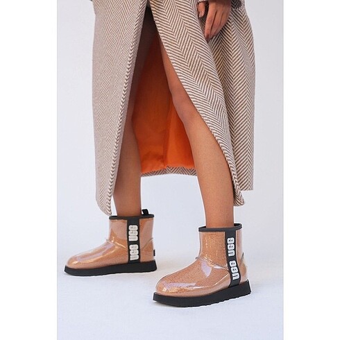 UGG KADIN BOT KAHVERENGİ