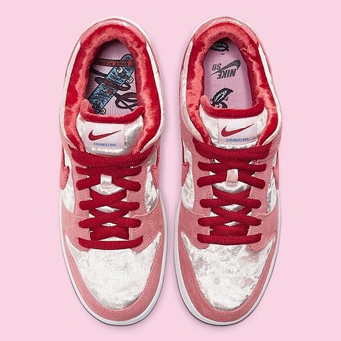 diğer Beden NİKE DUNK LOW PINK DEVIL
