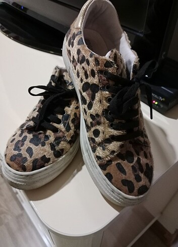 Sneaker, leopar 