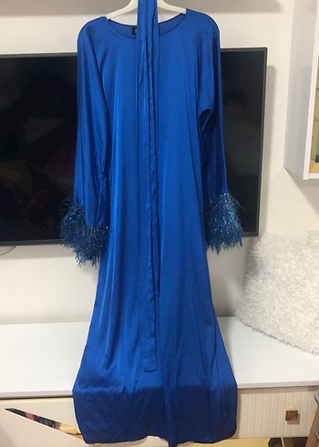 Püsküllü Mavi Uzun Kadın Abiye - Görsel 3