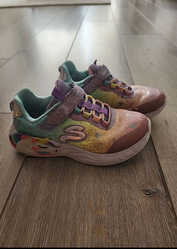 Skechers Kız Çocuk Renkli Unicorn Desenli Spor Ayakkabı