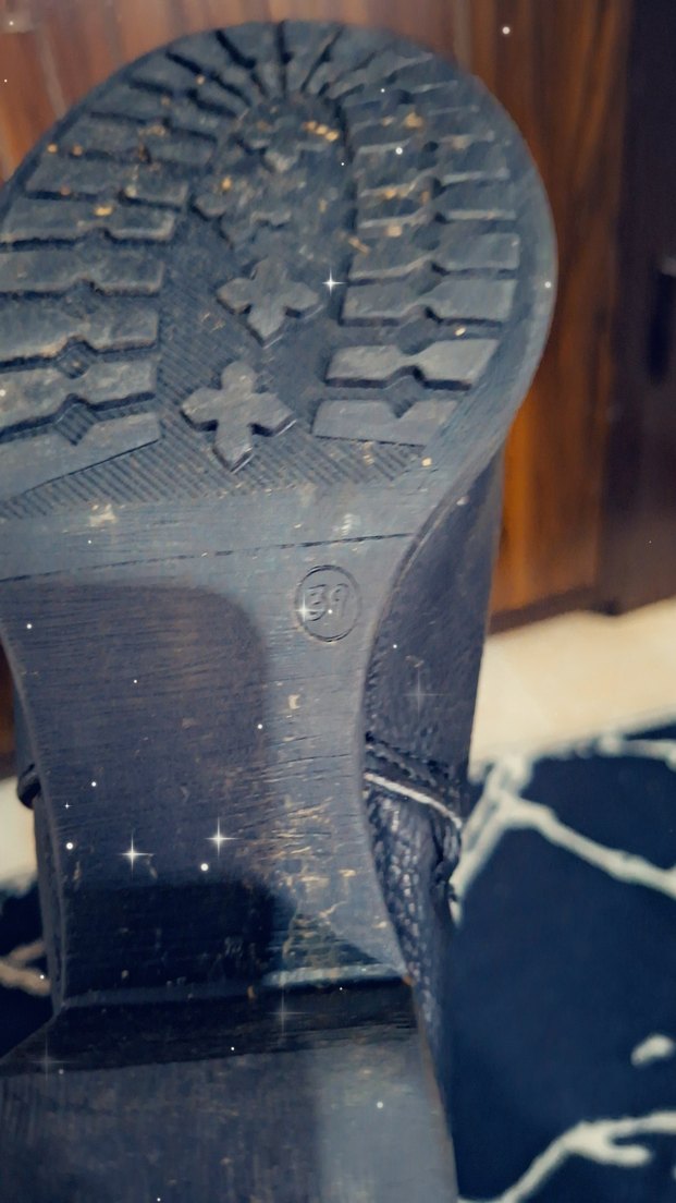 Klasik sıyah Tokalı Deri Çizme - Görsel 3