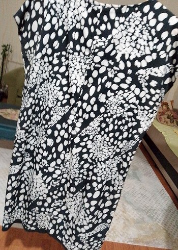 Siyah Beyaz Desenli Midi Elbise - Görsel 3