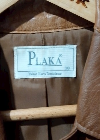 Düğmeli Kısa Kahverengi Deri Kadın Ceket plaka marka - Görsel 3