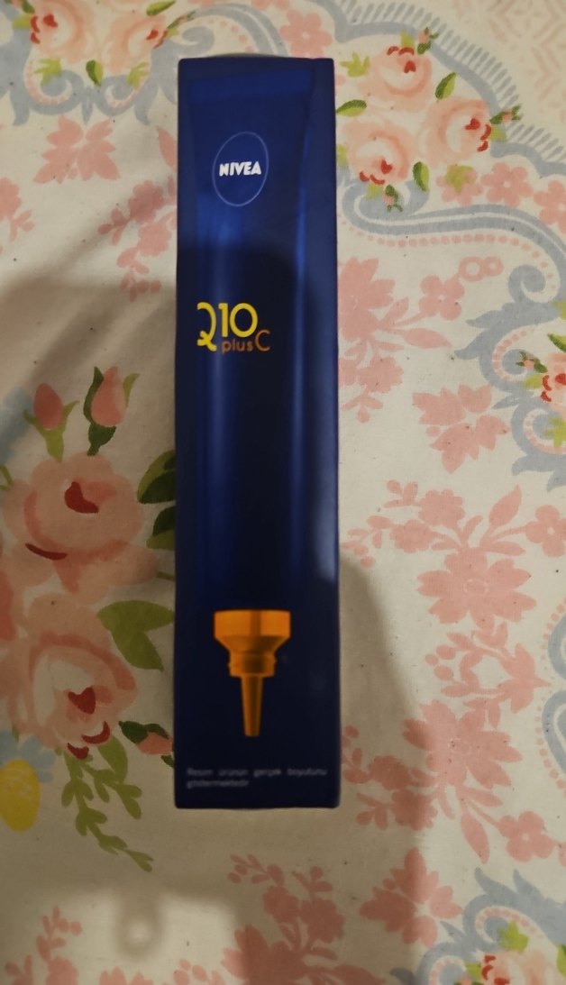 Nivea Q10 Plus C Kırışık Karşıtı Cilt Uyku Kremi 40ml - Görsel 2