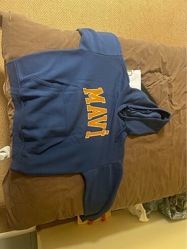 Mavi sweatshirt