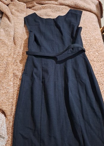 Kemerli Lacivert Kolsuz Uzun Keten Elbise - Görsel 7