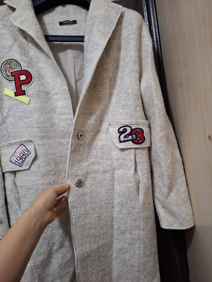 Nakışlı Beyaz Midi Kadın Palto - Görsel 2