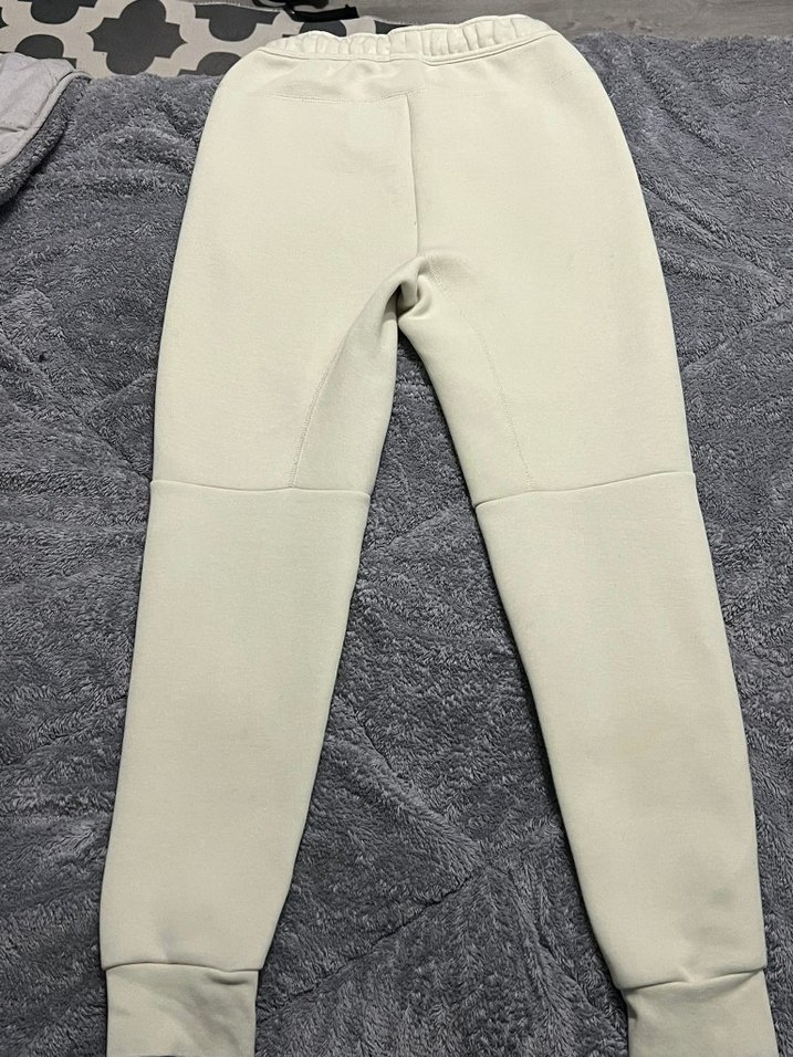 Nike Beyaz Jogger Eşofman Altı - Görsel 2