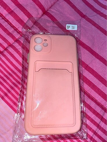 İphone 11 kartlıklı kılıf
