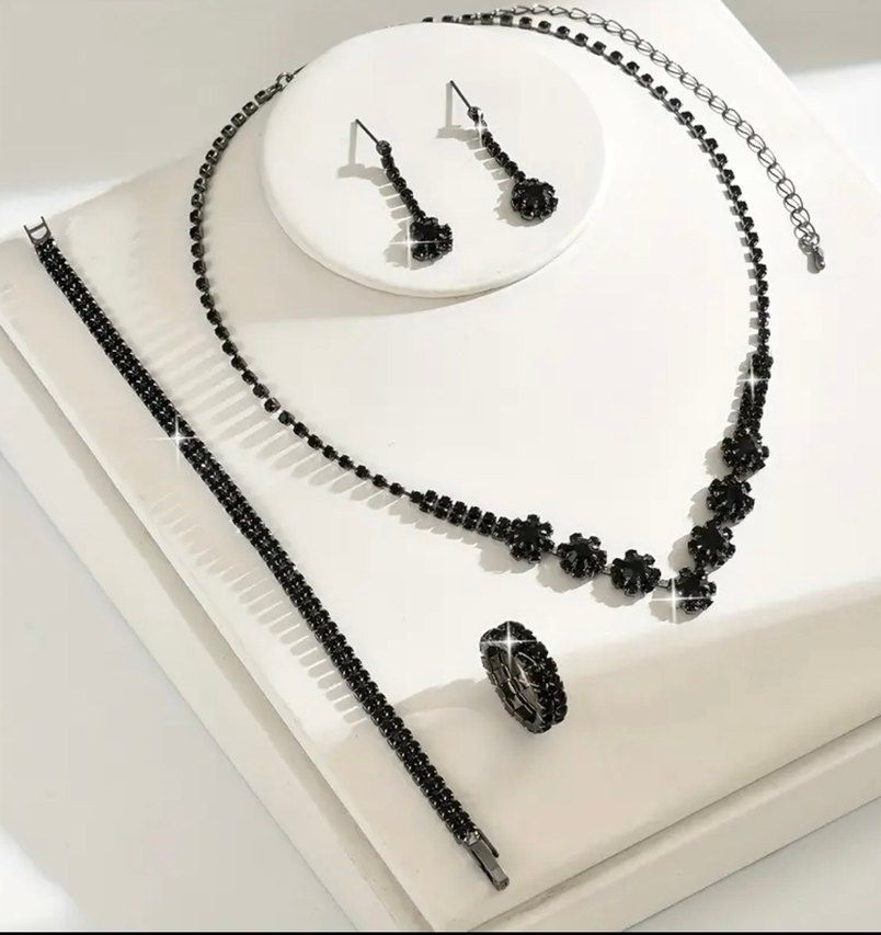 Siyah Kadın Mücevher Seti - Görsel 3