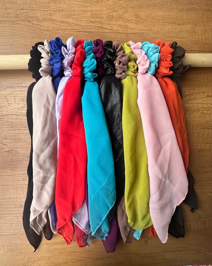 Renkli lastik fular toka - Görsel 3