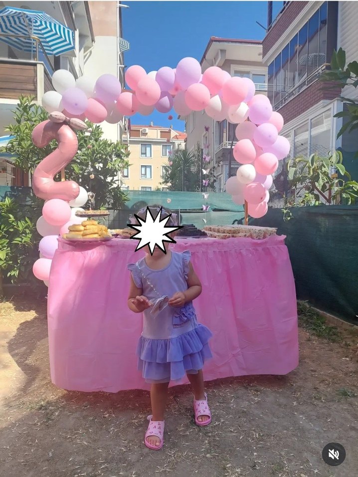 Kız Çocuk Mor Fırfırlı Kolsuz Elbise - Görsel 3