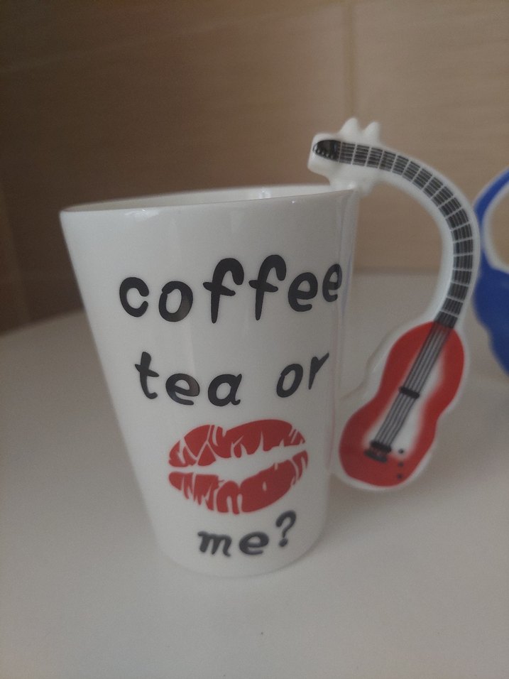 Renkli Saplı Müzik Temalı Seramik Kupa - Görsel 3