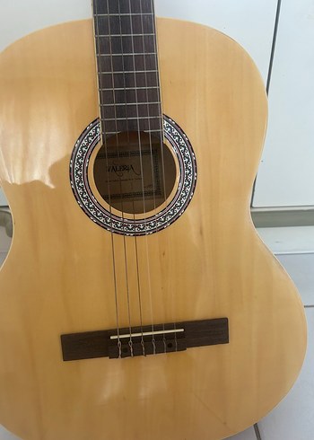 Alerea Parlak Bej Klasik Gitar
