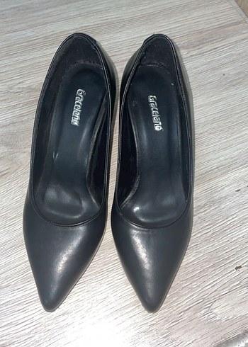 36 Beden Siyah Stiletto Kadın Ayakkabı