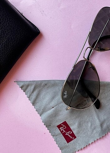  Beden Ray-Ban kadın güneş gözlüğü 