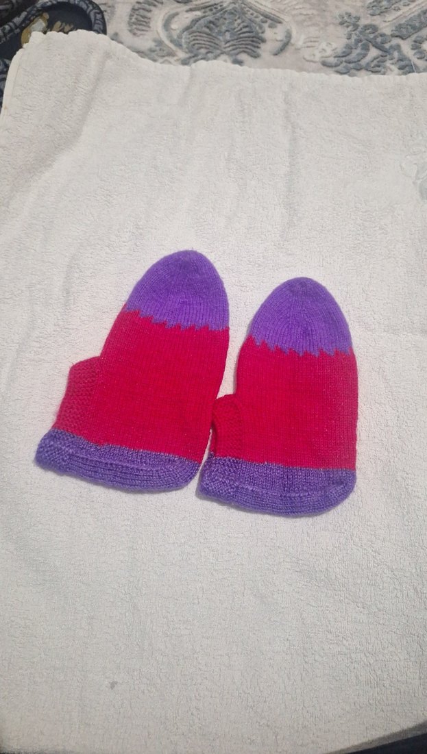 Mor ve Kırmızı Örgü patik - Görsel 3