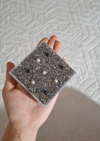 far paleti özel seri dışında süslemeler var - Görsel 4