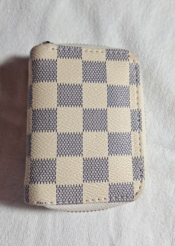 Beyaz Kareli Tokalı Kadın Cüzdan - Görsel 2