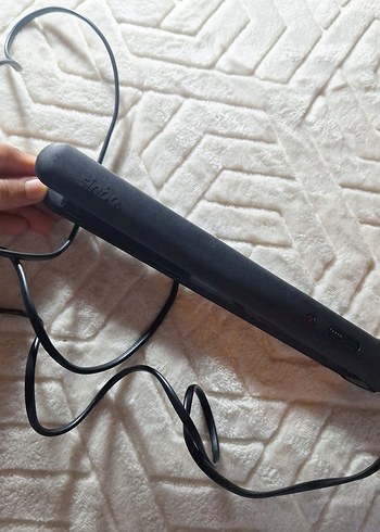 Sinbo Siyah Saç Düzleştirici - Görsel 2