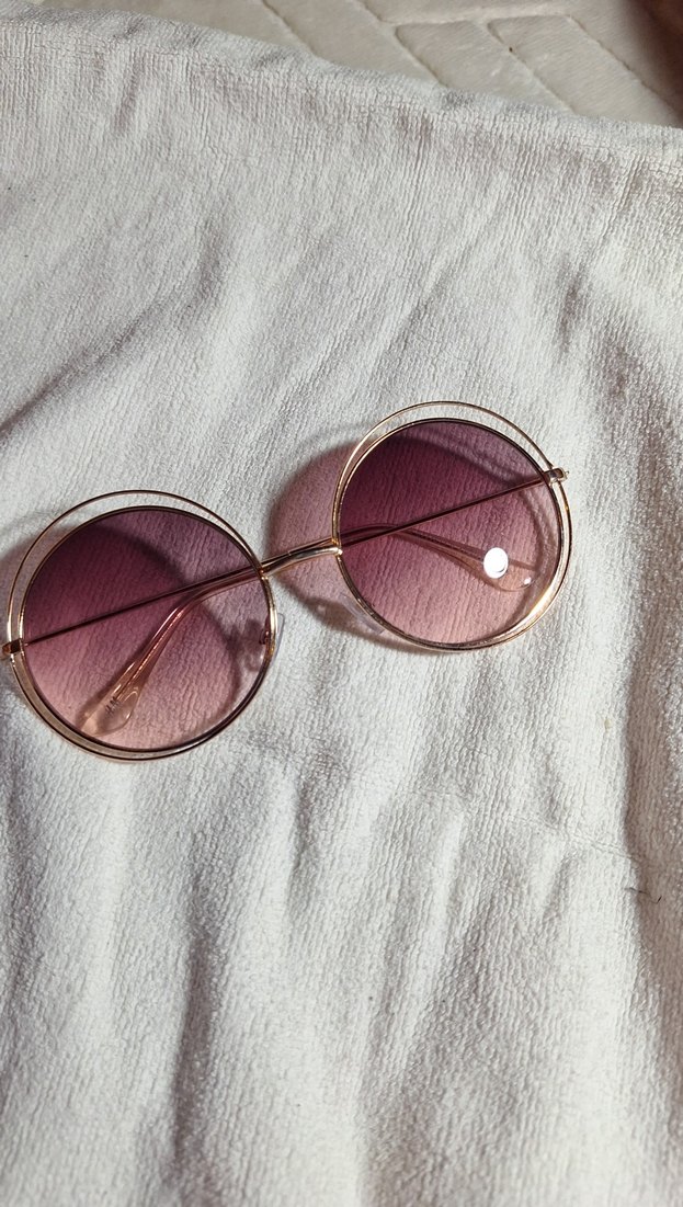 Şeffaf Pembe Yuvarlak Minimalist Kadın Gözlüğü - Görsel 4