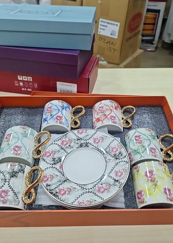 Pastel Renkli Desenli Porselen Fincan Seti - Görsel 3