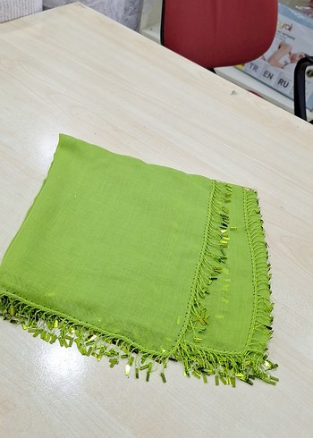 Püsküllü Yeşil Kadın İpek Şal - Görsel 5