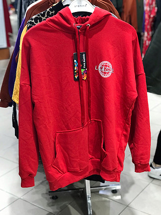 Buyrun efendim bedeni mevcut renk profilde sadece 19 tl