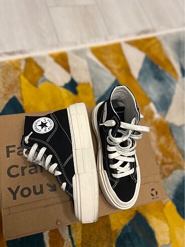 Converse ayakkabı