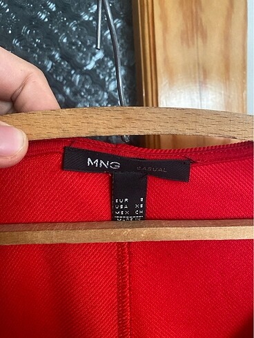 MNG KIRMIZI ELBİSE