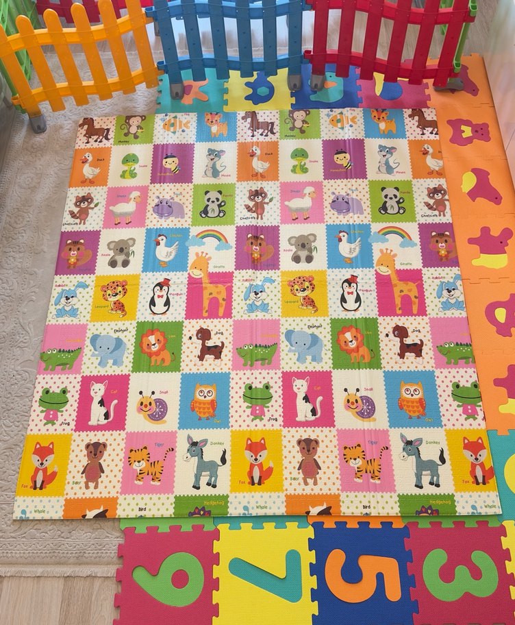 3 Adet Oyun Halısı ve Oyuncaklar - Görsel 2