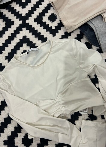 Bershka crop