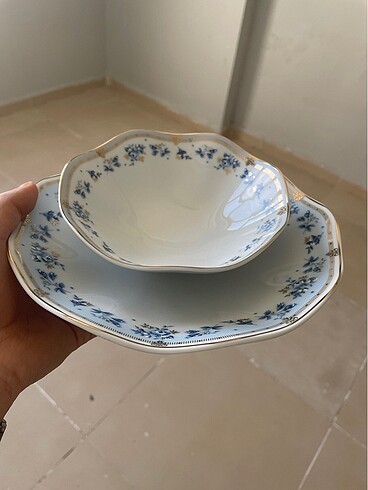  Beden Gürallar 85 parça yemek takımı