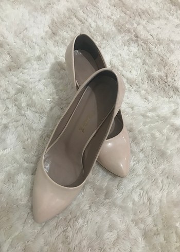 38 Beden Kadın Modern Klasik Stiletto Topuklu Ayakkabı