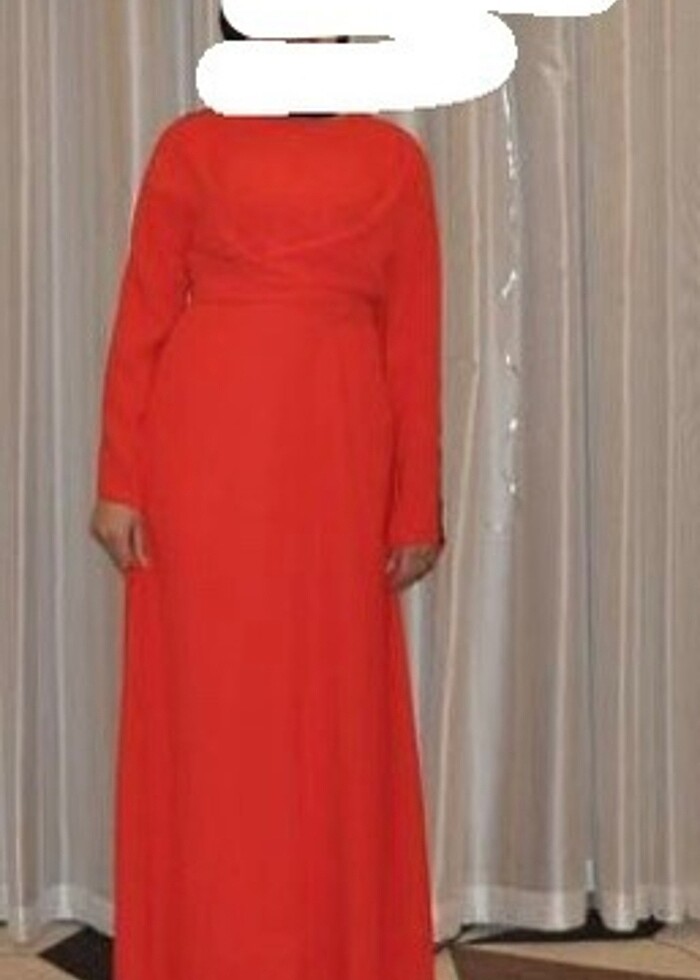 Kırmızı abiye elbise - Görsel 5