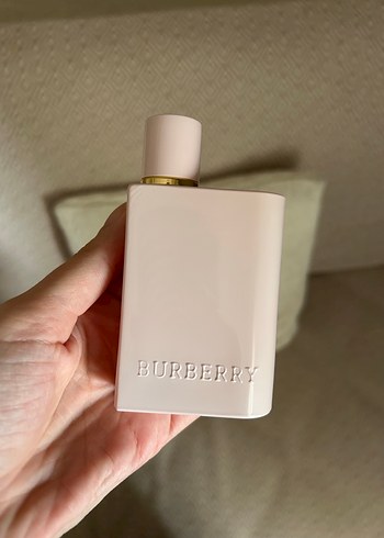  Beden Burberry Her Elixir de Parfum Kadın Parfümü 50 ml