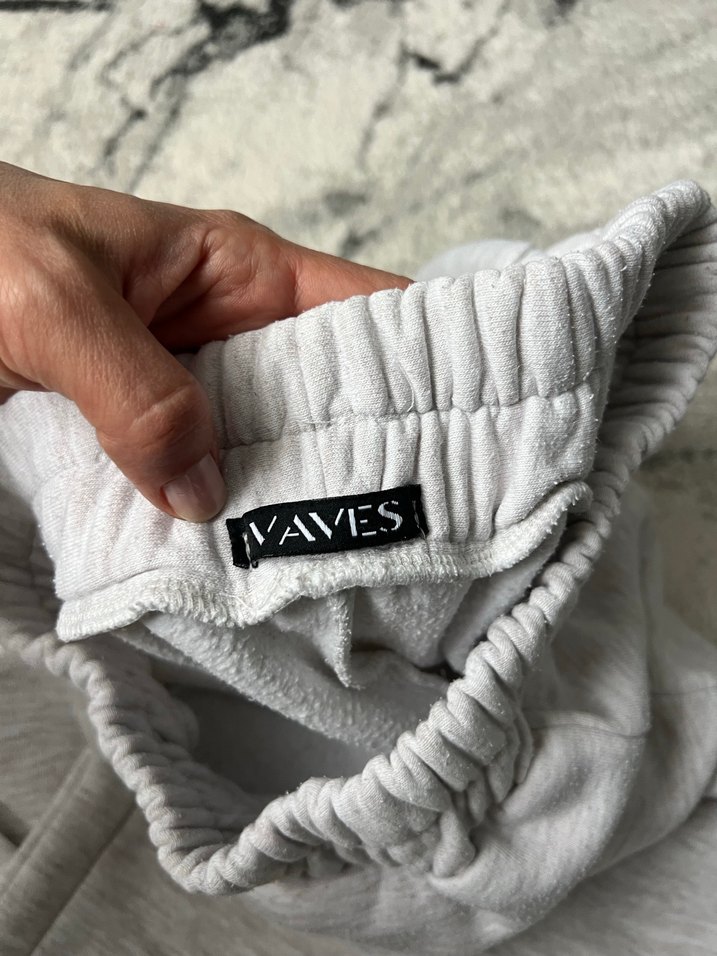 Gri Kadın Peluş Detaylı Rahat Eşofman - Görsel 2