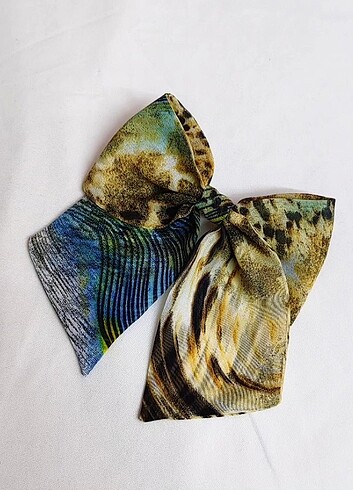 Desenli şifon fiyonk toka  - Görsel 2