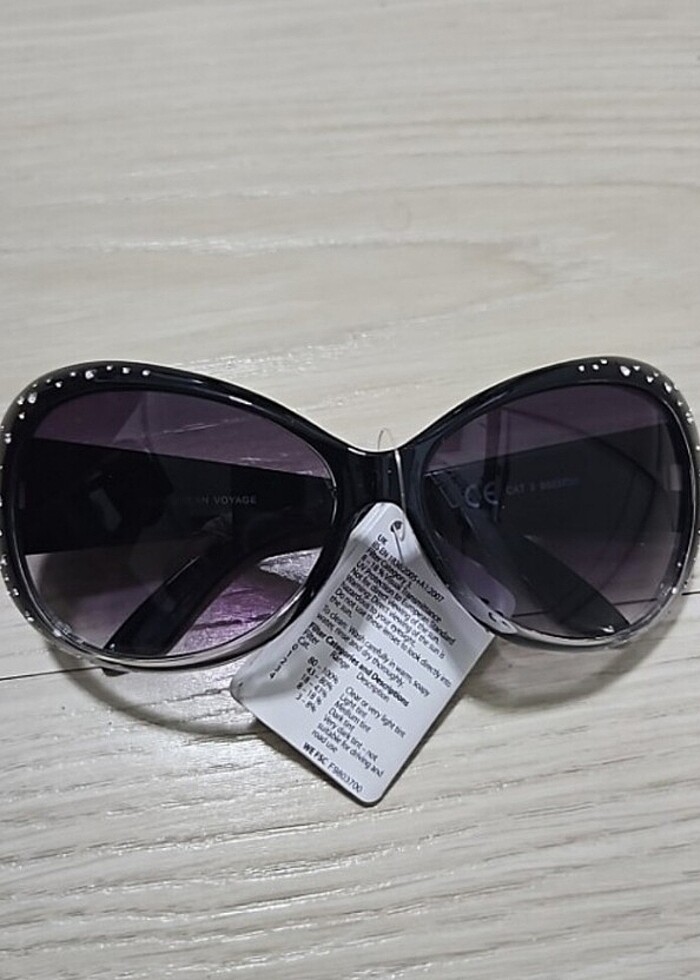 Avon güneş gözlüğü - Görsel 5