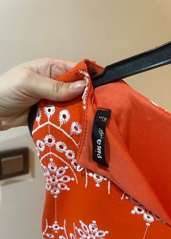 Kırmızı Bağlama Desenli Uzun Bohem Elbise - Görsel 5