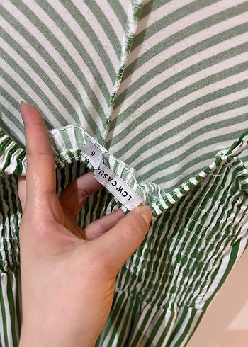 Yeşil Çizgili Uzun Askılı Pilili Elbise - Görsel 3