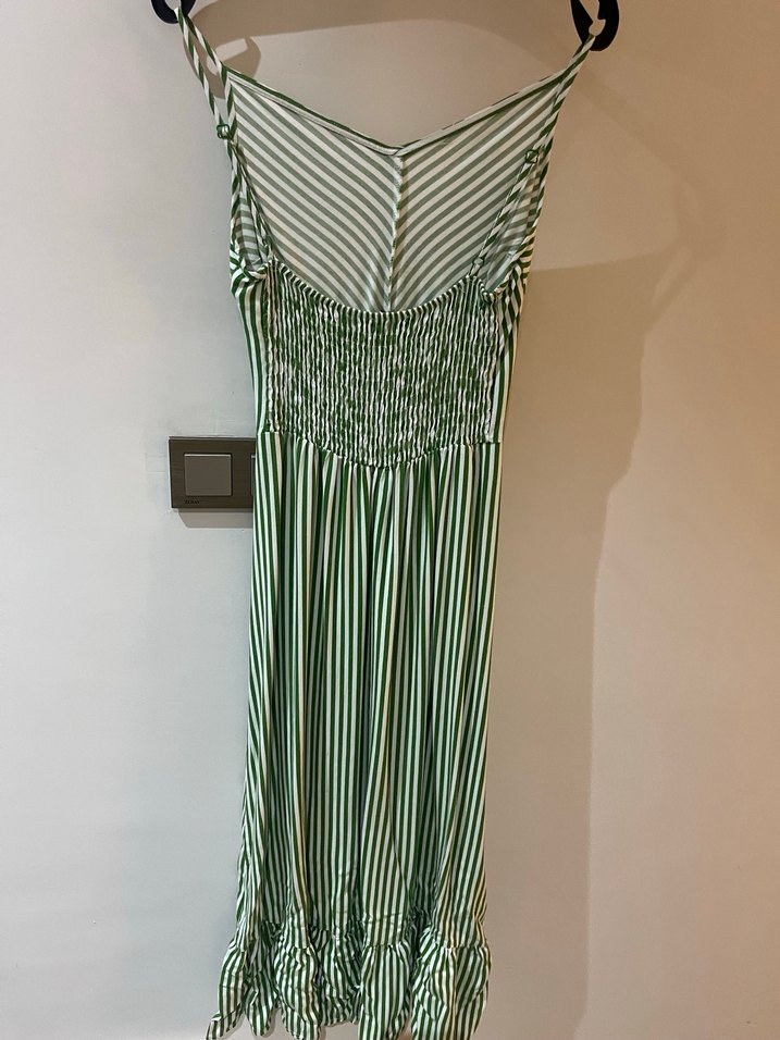 Yeşil Çizgili Uzun Askılı Pilili Elbise - Görsel 2